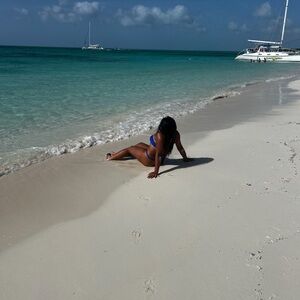 Meet your Posher, Eliya